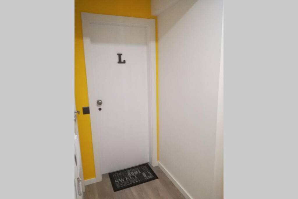 Ria Center Apartment - Left Фаро Екстериор снимка