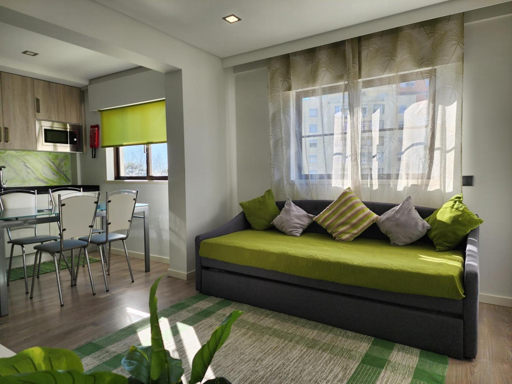 Ria Center Apartment - Left Фаро Екстериор снимка